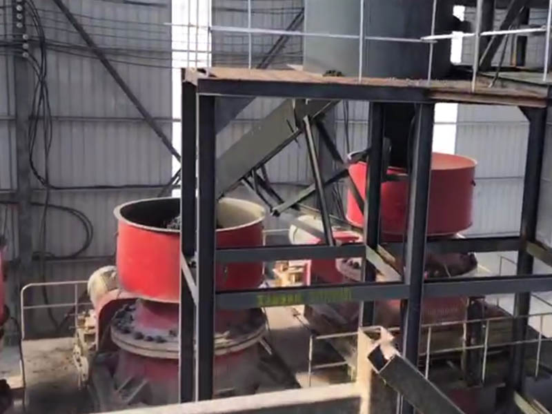 碎石機設(shè)備